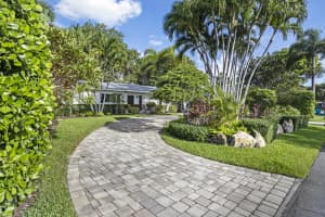 2639 SW 8th Street, Boynton Beach, FL 33435 - MLS#R11098772
