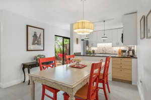 825 Center 32b Street, Jupiter, FL 33458 - MLS#R11098803