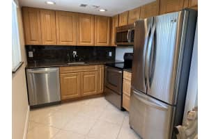 433 Saxony J Way, Delray Beach