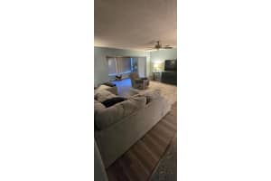 225 Bonnie Blvd 315, Palm Springs, FL 33461 - MLS#R11098837