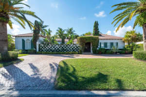 2258 Ibis Isle Road E, Palm Beach, FL 33480 Sold 01/21/26