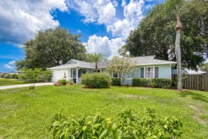 208 SE Sims Circle, Port Saint Lucie, FL 34984 Sold 10/24/25
