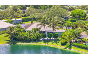 8020 SE Waterway Drive, Hobe Sound, FL 33455 Sold 12/02/25