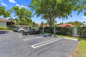 60 Pelican Pointe Drive 201, Delray Beach, FL 33483 - MLS#R11098880