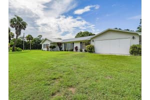 13950 93rd Street, Fellsmere