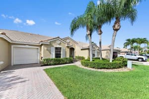 8404 Long Bay, West Palm Beach, FL 33411 - MLS#R11098923