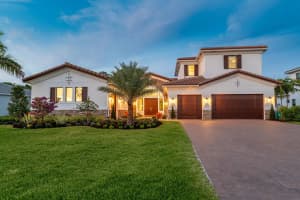 3153 Sw Pond Apple Street, Palm City