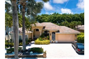 10842 Blue Palm Street, Plantation, FL 33324 Sold 09/03/25