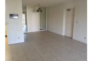 1015 Green Pine Boulevard G2, West Palm Beach, FL 33409 - MLS#R11098976