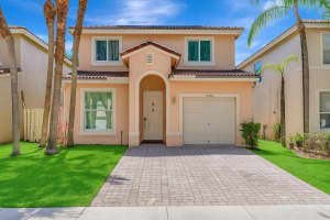 4463 Lake Tahoe Circle, West Palm Beach