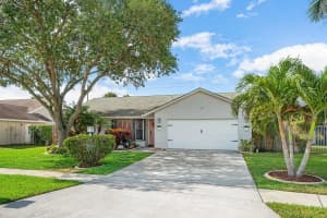 8366 Blue Cypress Drive, Lake Worth