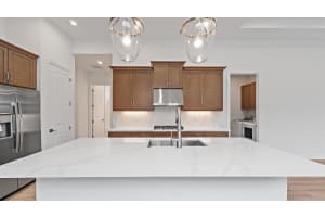 203 SE Via Sangro, Port Saint Lucie, FL 34952 - MLS#R11098998