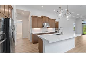 203 SE Via Sangro, Port Saint Lucie, FL 34952 - MLS#R11098998