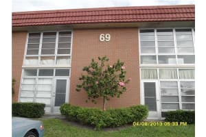 69 Royal Oak Court 205, Vero Beach
