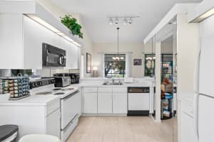 10263 N Circle Lake Drive 201, Boynton Beach, FL 33437 - MLS#R11099008