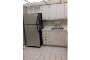 470 Executive Center Drive 2k, West Palm Beach, FL 33401 - MLS#R11099059