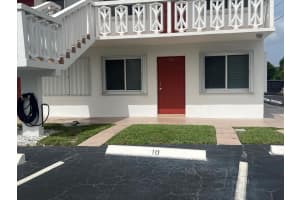 2020 Lake Osborne Drive 10, Lake Worth Beach, FL 33461 - MLS#R11099124