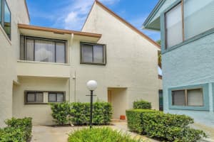 950 S Kanner Highway Th-128, Stuart, FL 34994 Sold 08/18/25