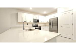 221 Acorn Road, Haines City, FL 33844 - MLS#R11099183