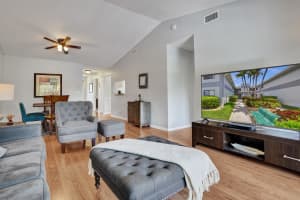 15235 Lakes Of Delray Boulevard 311, Delray Beach, FL 33484 - MLS#R11099186