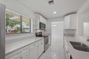 4161 Grove Park Lane, Boynton Beach, FL 33436 - MLS#R11099201