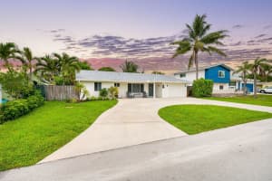 29 Se 8th Avenue, Deerfield Beach