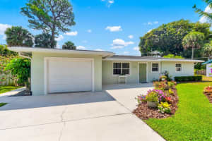 715 SE Alamanda Way, Stuart, FL 34996 Sold 10/10/25