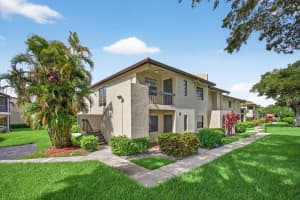 8536 Casa Del Lago 49 -B, Boca Raton, FL 33433 - MLS#R11099237