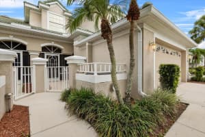 1634 Harbour Isles Circle, Port Saint Lucie, FL 34986 - MLS#R11099252
