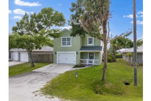725 61st Avenue, Vero Beach, FL 32968 Sold 09/04/25