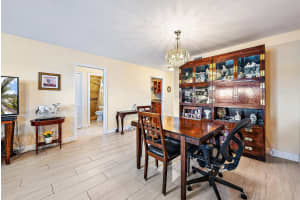 5560 Tamberlane Circle 327, Palm Beach Gardens, FL 33418 - MLS#R11099281