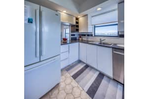896 N Federal Highway 324, Lantana, FL 33462 - MLS#R11099298