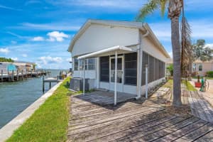 1135 Nettles Boulevard, Jensen Beach, FL 34957 Sold 12/04/25