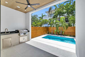 23 SE 12 Avenue B, Fort Lauderdale, FL 33301 - MLS#R11099330