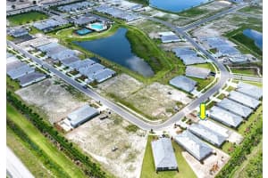 1243 Haven Circle Hallmark, Vero Beach, FL 32960 - MLS#R11099337