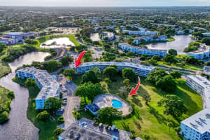 2040 Berkshire B 2040, Deerfield Beach, FL 33442 - MLS#R11099341