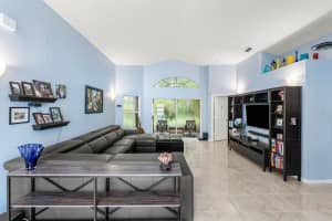 MLS# R11099378, Delray Beach, Florida 33446