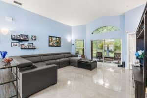 MLS# R11099378, Delray Beach, Florida 33446