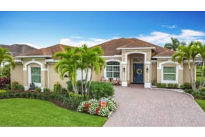 780 SW Fortunella Circle SW, Vero Beach, FL 32968 Sold 10/30/25