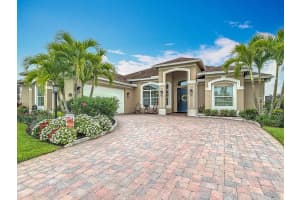 780 SW Fortunella Circle SW, Vero Beach, FL 32968 Sold 10/30/25