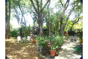 431 NE 132nd Street, North Miami, FL 33161 - MLS#R11099402