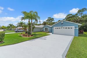 6225 Alexandria Circle, Fort Pierce, FL 34982 Sold 07/31/25
