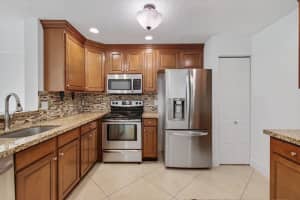 9850 Kamena Circle, Boynton Beach, FL 33436 Sold 08/08/25
