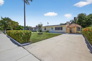 2353 Fairway Drive, West Palm Beach, FL 33409 Sold 07/31/25