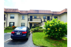 7094 Golf Colony Court 203, Lake Worth