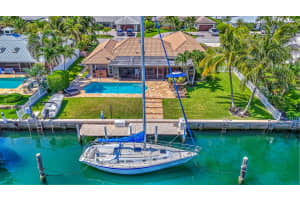 1090 Fairview Lane, Singer Island, FL 33404 - MLS#R11099515