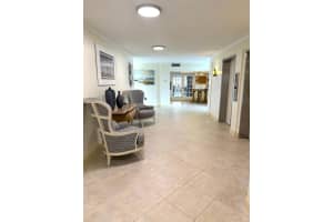 801 Lake Shore 411 Drive 411, Lake Park, FL 33403 - MLS#R11099524