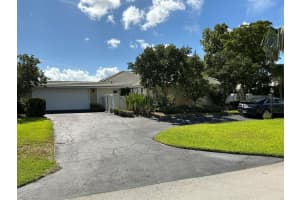 11814 N Lake Drive, Boynton Beach