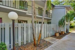 2335 Sw 22nd Avenue 104, Delray Beach