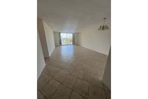 2828 Tennis Club 502 Drive 502, West Palm Beach, FL 33417 - MLS#R11099575